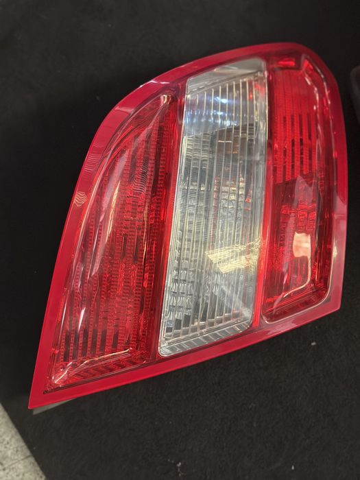 Farolin Esquerdo Traseiro Mercedes W204