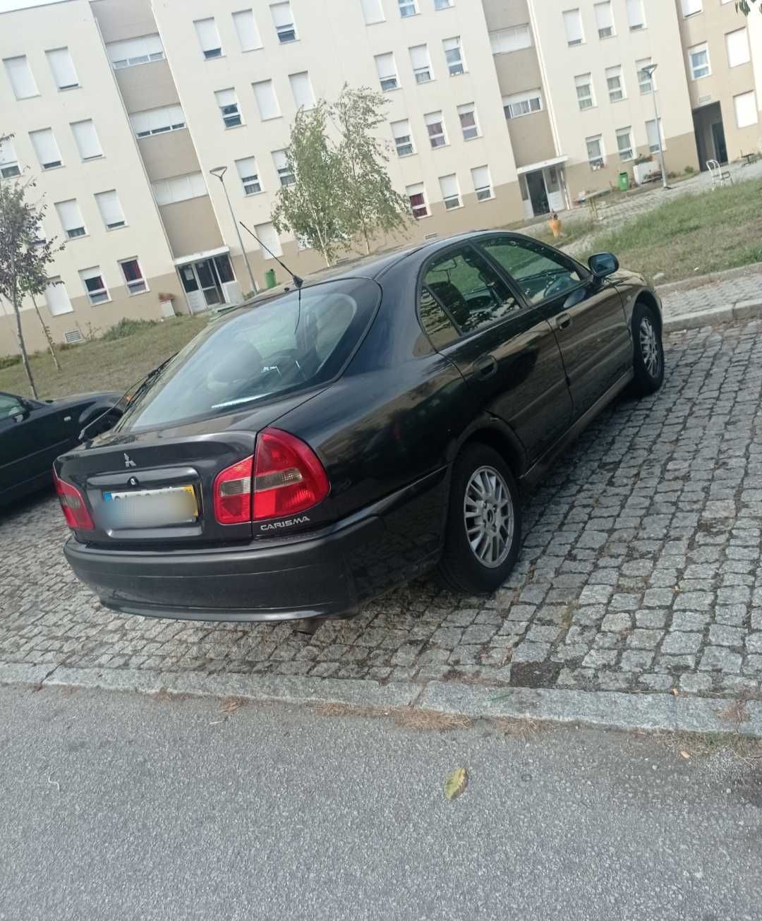 Mitsubishi carisma 1.9 Did ano 2003