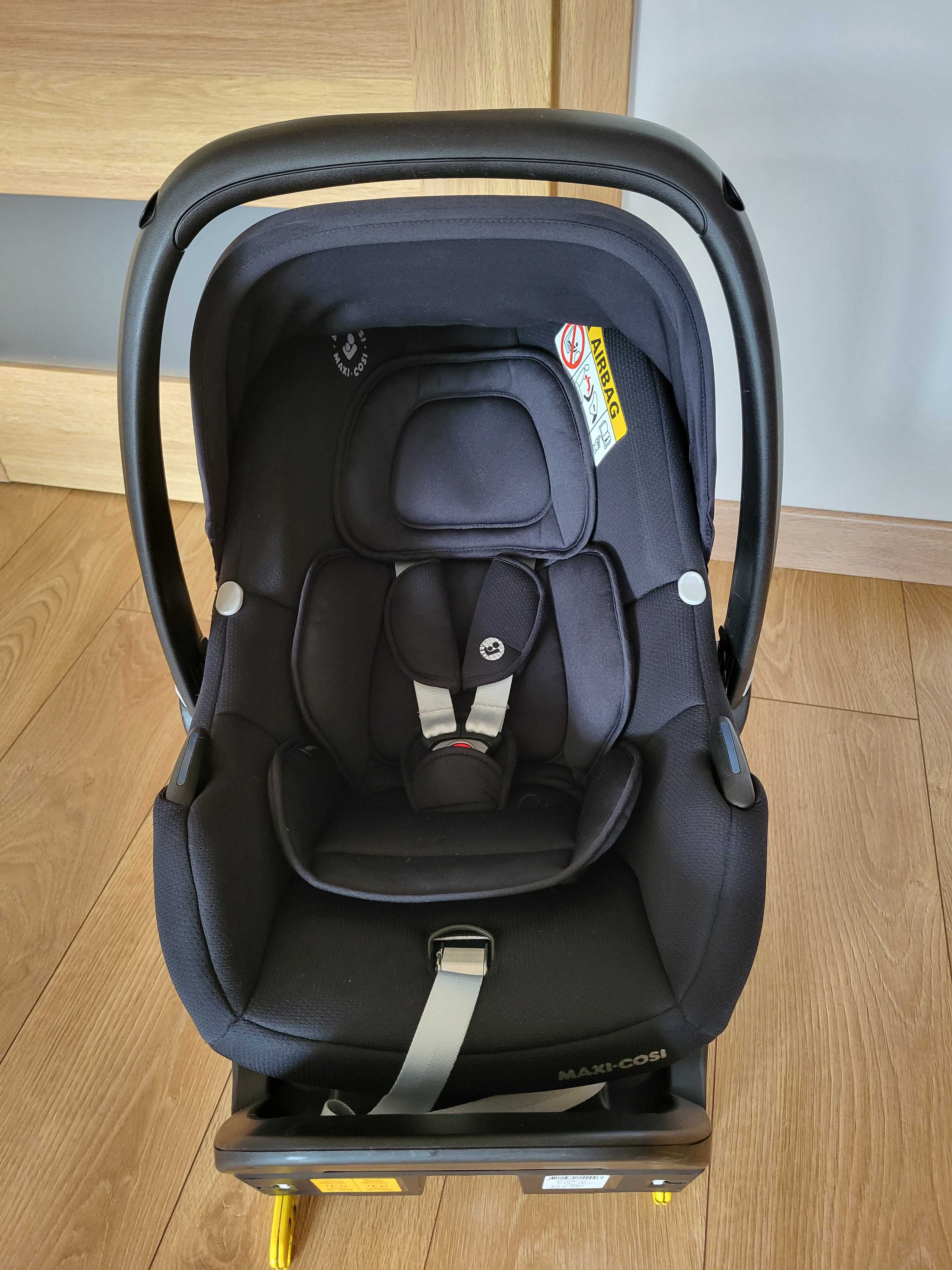 Fotelik Maxi Cosi Tinca wraz z bazą isofix