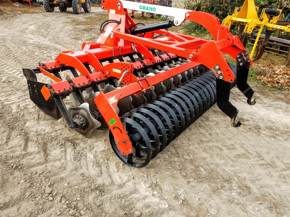 Talerzowka 3m 2020r Wał daszkowy Grano System Agro masz  Unia