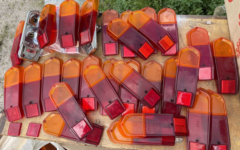 стекло заднего фонаря ваз 2102