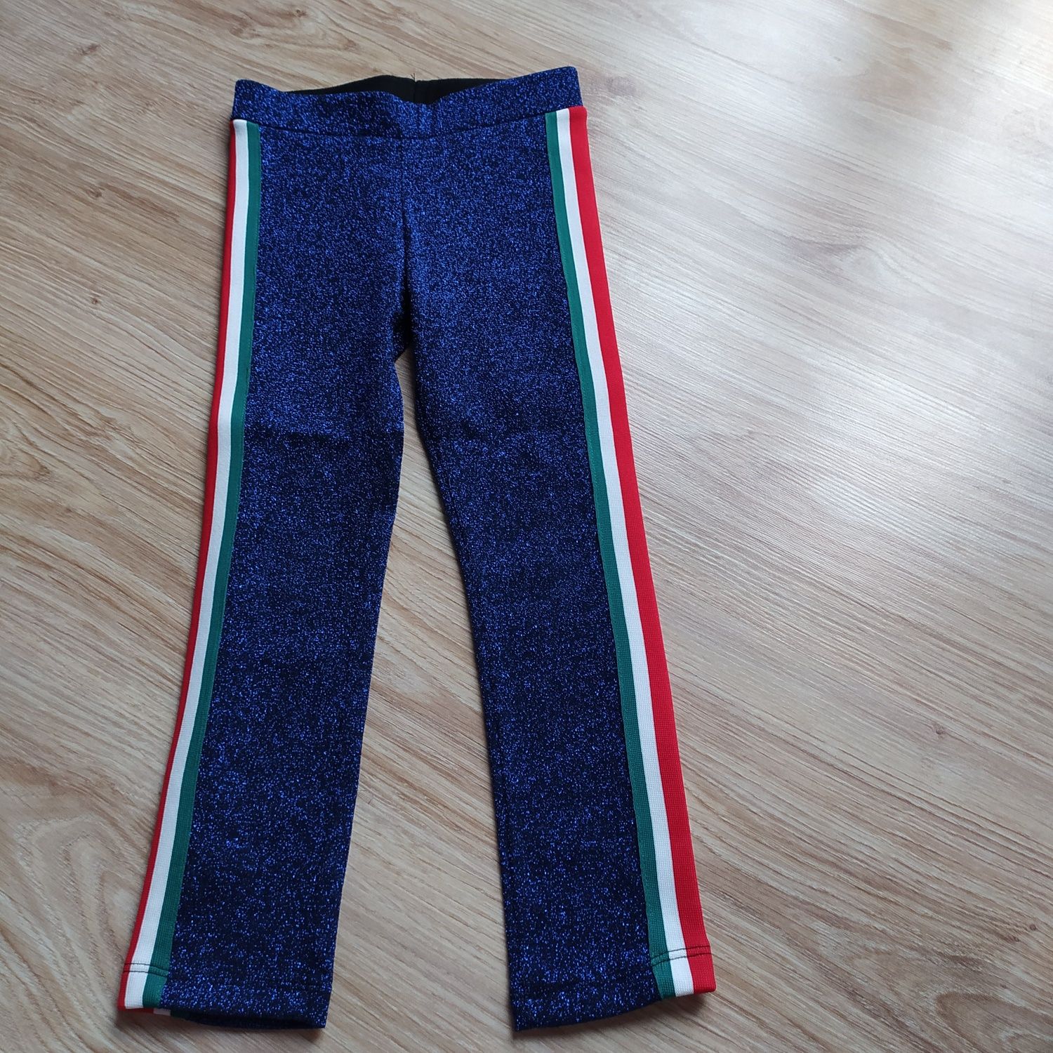 263-> CUDOWNE brokatowe legginsy lampas H&M r.110 4-5Y