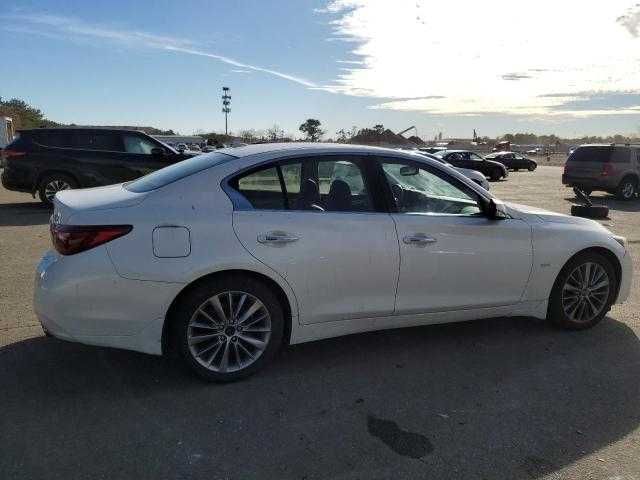 Infiniti Q50 Luxe 2019