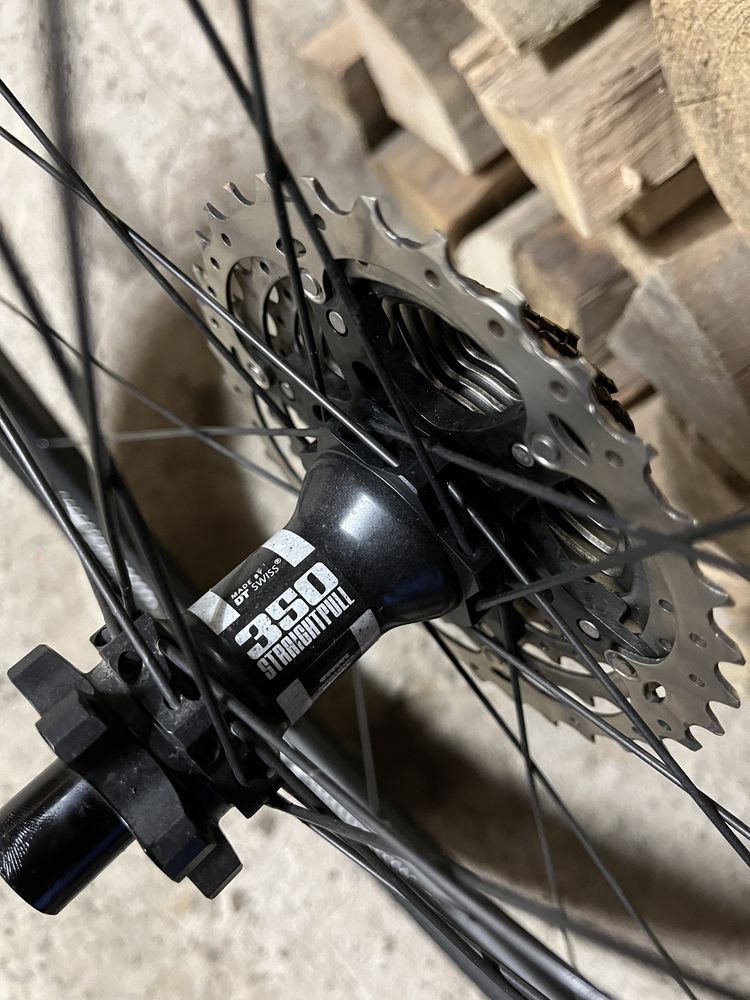 Koła Gravel DT SWISS 350 RR521 disc ratchet 36 shimano 11s