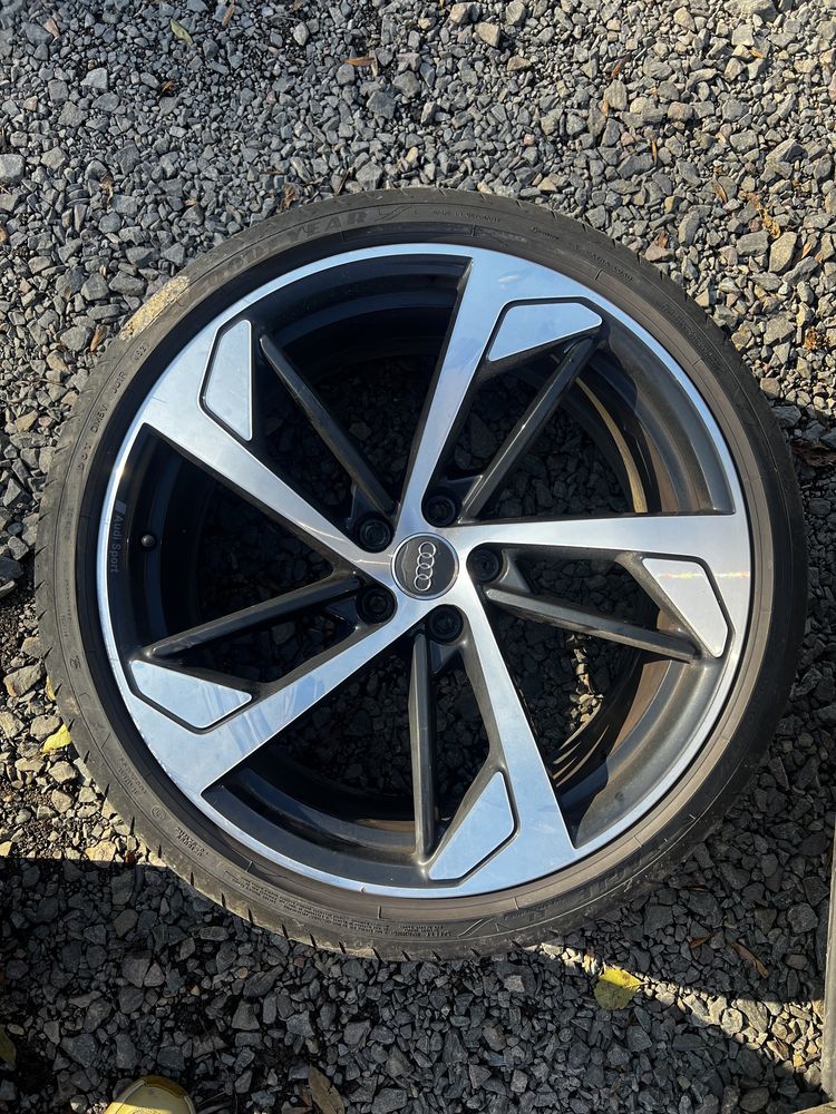 Felgi 20” z Audi RS5 z oponami letnimi Goodyear