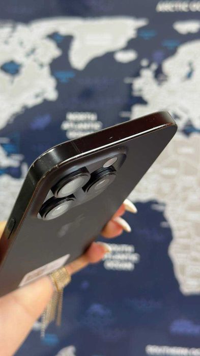 Apple Iphone 16 Pro 128Gb та 256Gb Black Titanium Neverlock