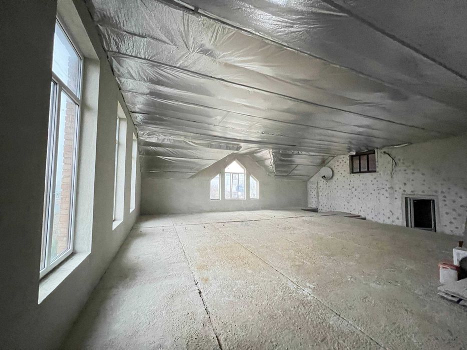 Оренда приміщення в с.Рясне-Руське, при трасі М10