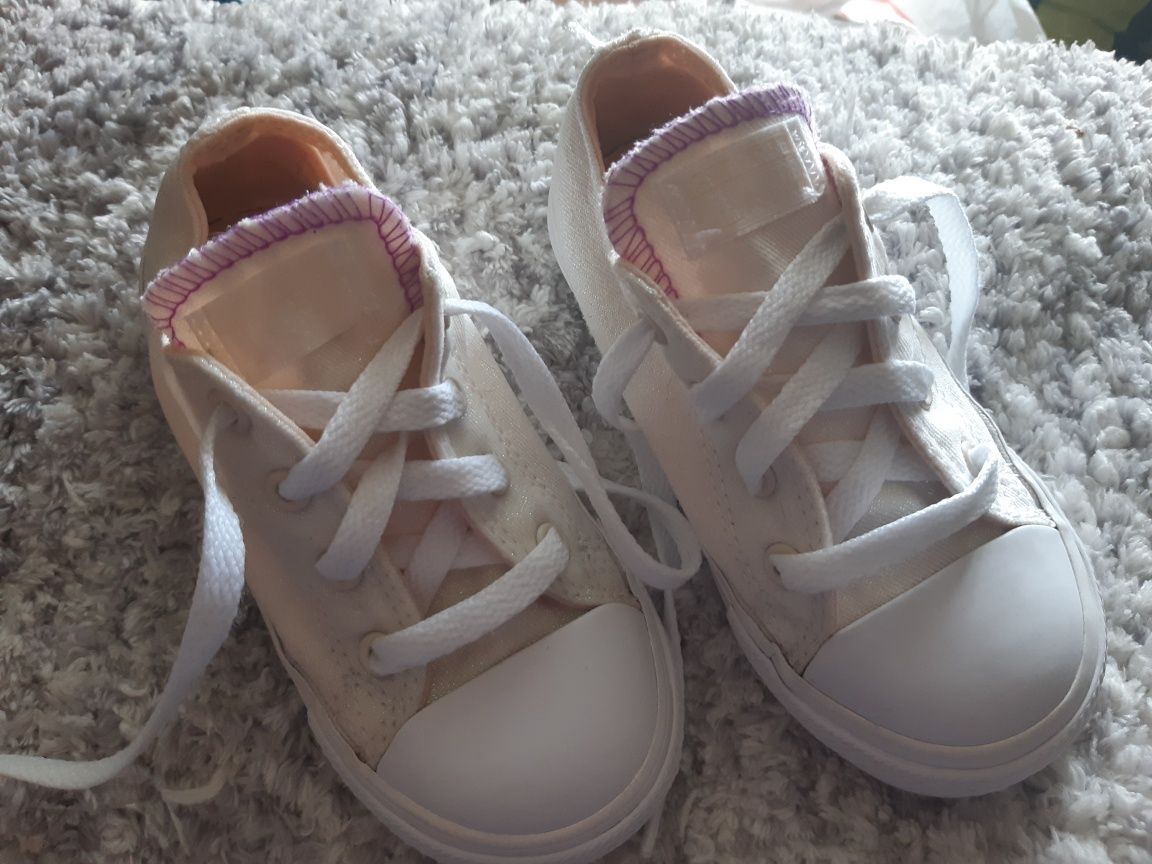 Trampki dziecięce Converse rozm EUR 25 / dl wkl  15,5 cm