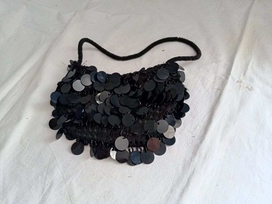 Сумки, клатчи разные  4 шт