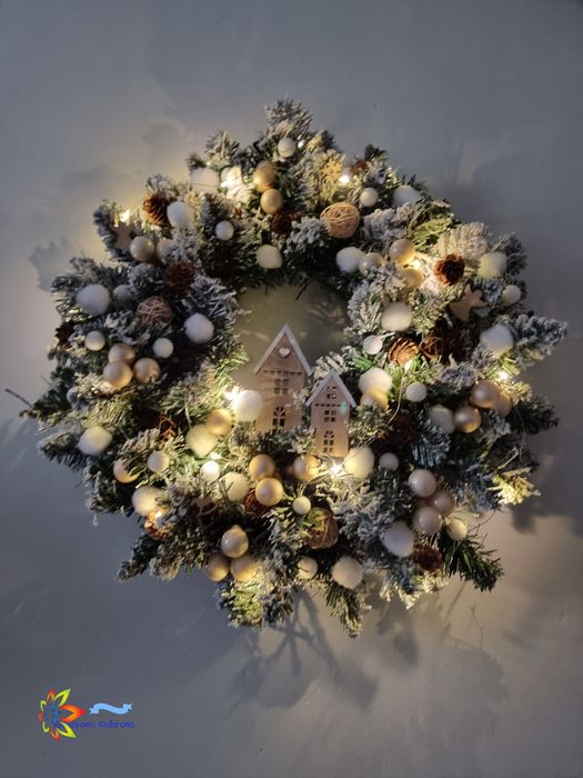Wianek świąteczny dekoracyjny