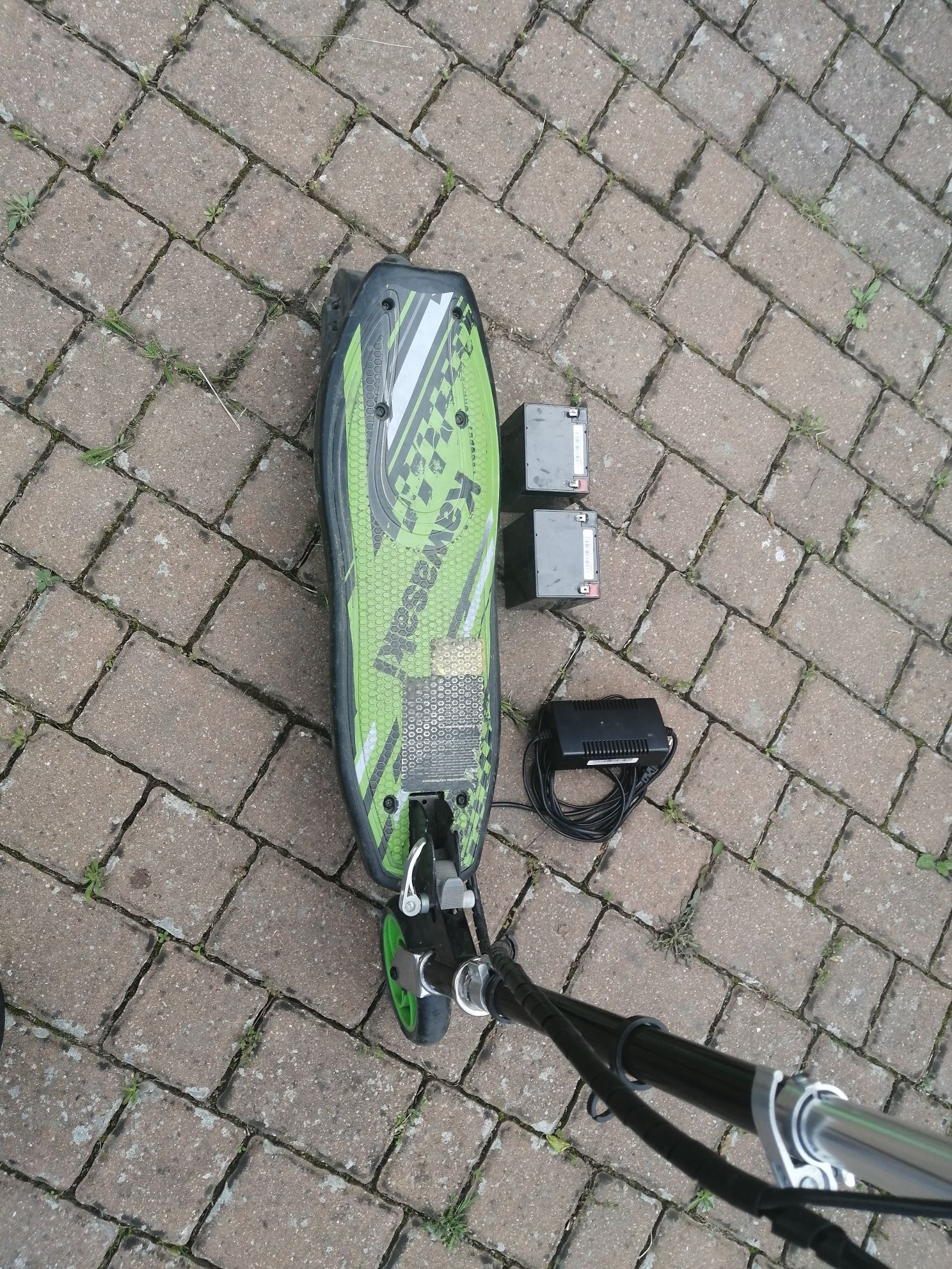 Hulajnoga elektryczna Kawasaki