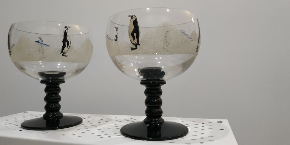 Vintage - Copos serviço mais 70 anos. motivo pinguins