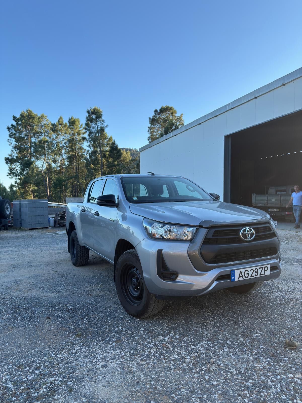 Toyota Hilux 2.4 150cv IVA dedutível