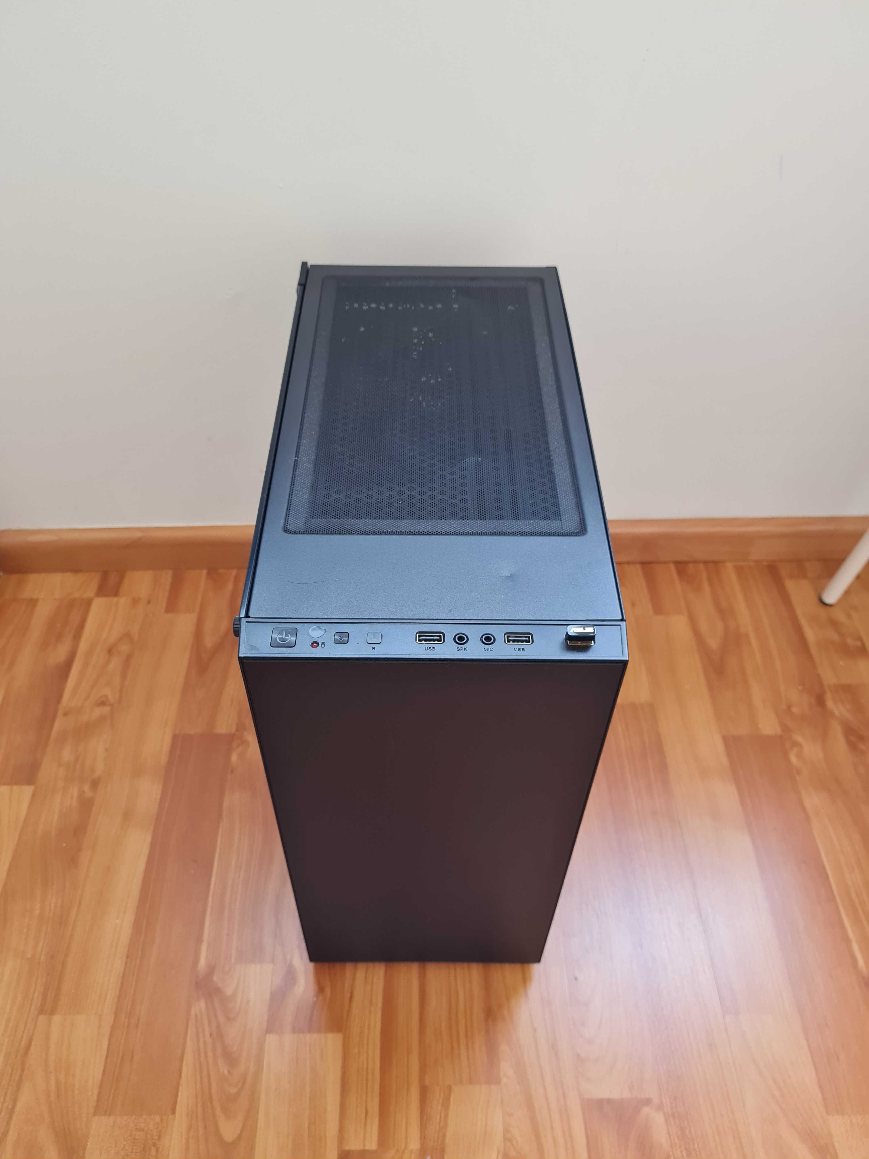 Caixa Gabinete para PC Kolink Castle + ventoinhas Arctic Cooling