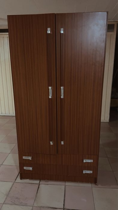 Guarda roupa dias gavetas duas portas