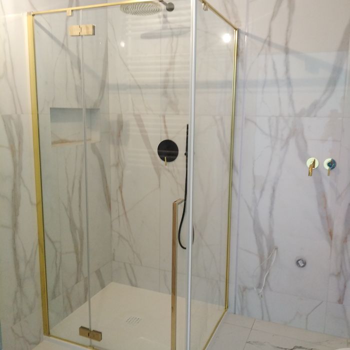 Wykończenia wnętrz, glazurnik