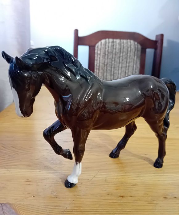 Royal Doulton Beswick Koń Stocky Jogging Mare no.855 Figurka Porcelana