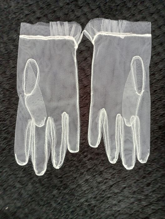 Białe rękawiczki z tiulu Lolita Coqettee Glamour