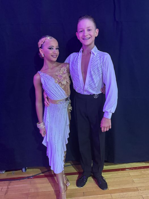 Продам сукню латина