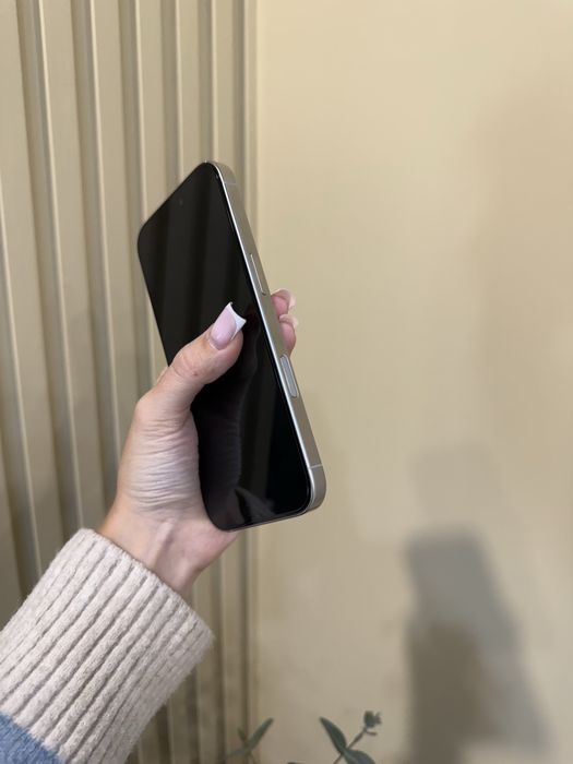 Used IPHONE 16 Pro 256 White Titanium + Box Neverlock Дорошенка,28