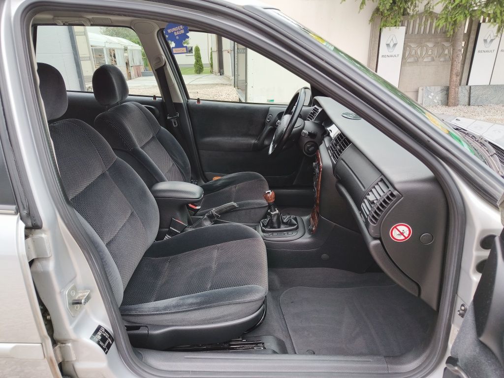 OPEL VECTRA • 2.0 Benzyna • Niski Przebieg • Unikat z Niemiec