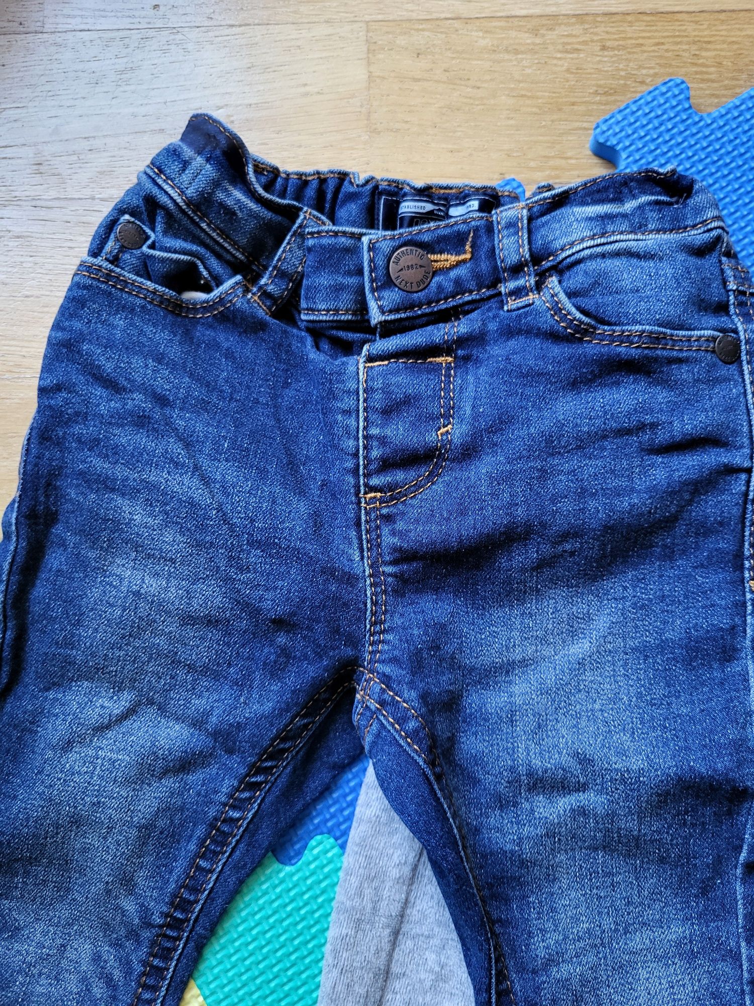 Spodnie niemowlęce jeans Next rozm. 74
