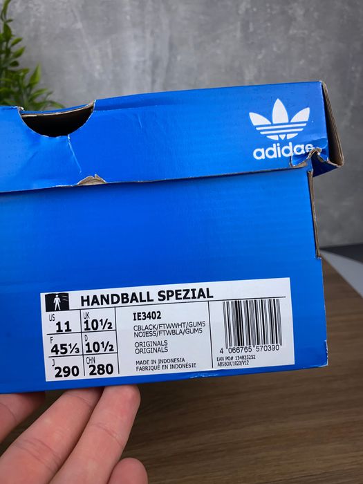 Adidas Handball Spezial r. 45,5 – skórzano-zamszowe sneakersy retro