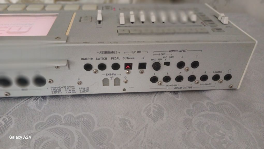Продам модуль Korg m3