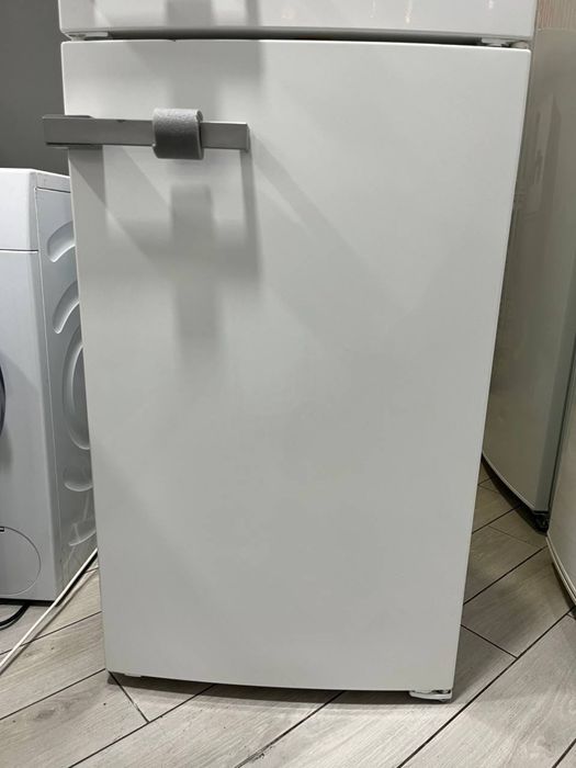 Холодильник Miele 2m,привезена з ЄС