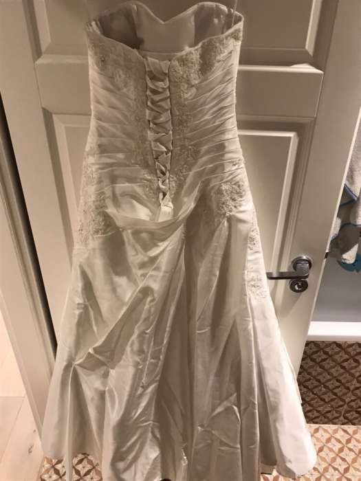 Cudna suknia ślubna AMY LOVE Bridal