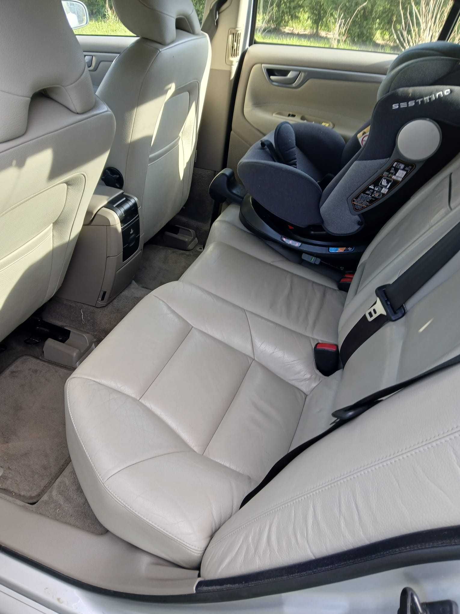 Volvo S60 2 5T AWD z LPG automat polift