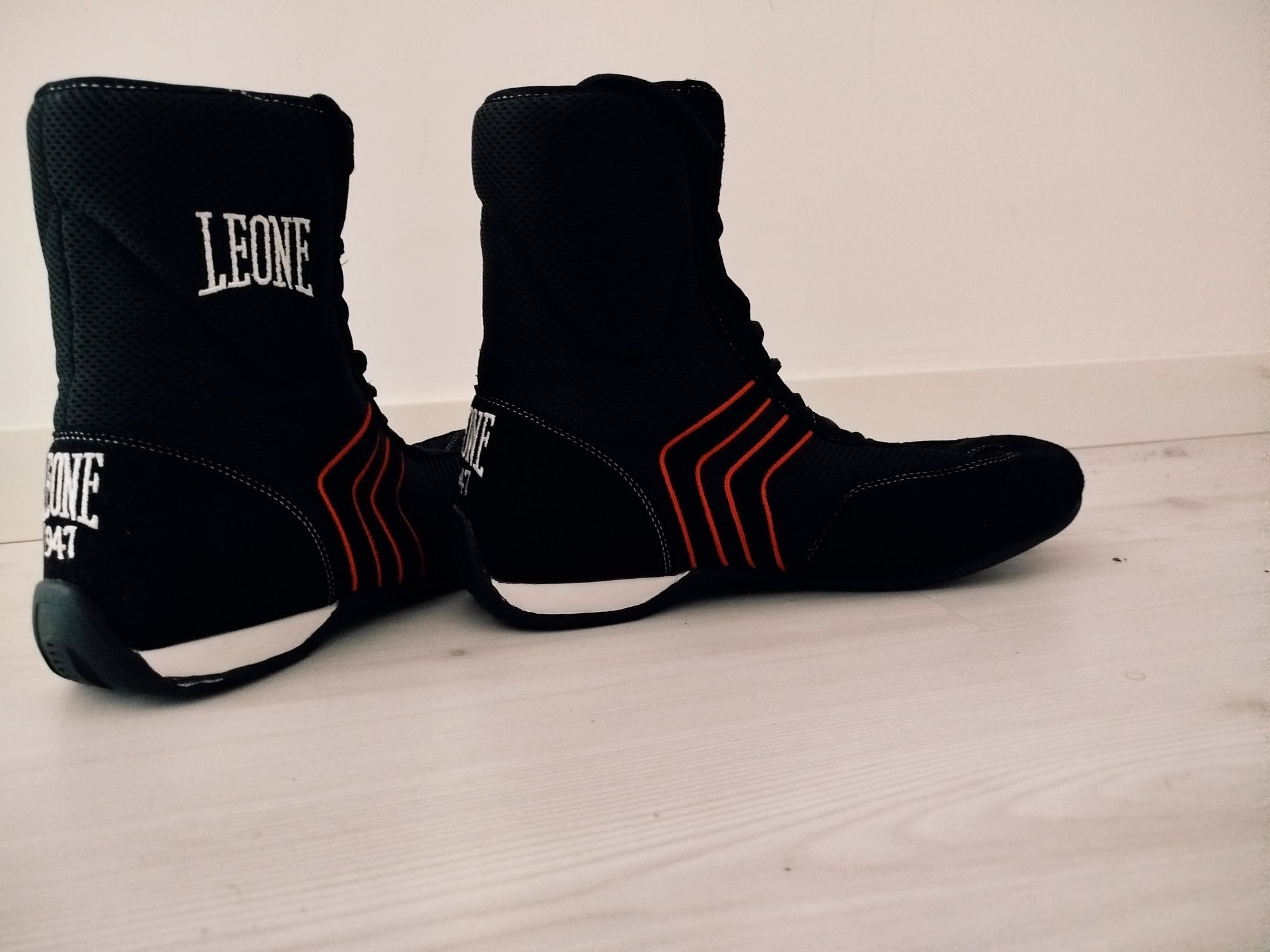 Sapatos de boxe Leone