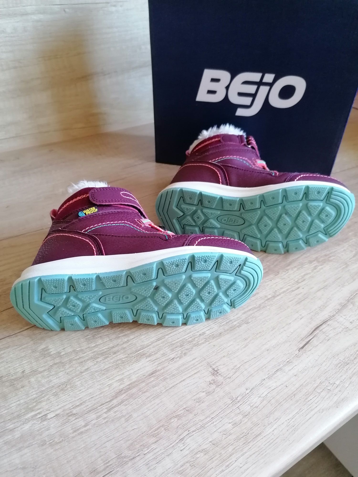 Buty zimowe dziecięce Bejo r. 29 jak nowe