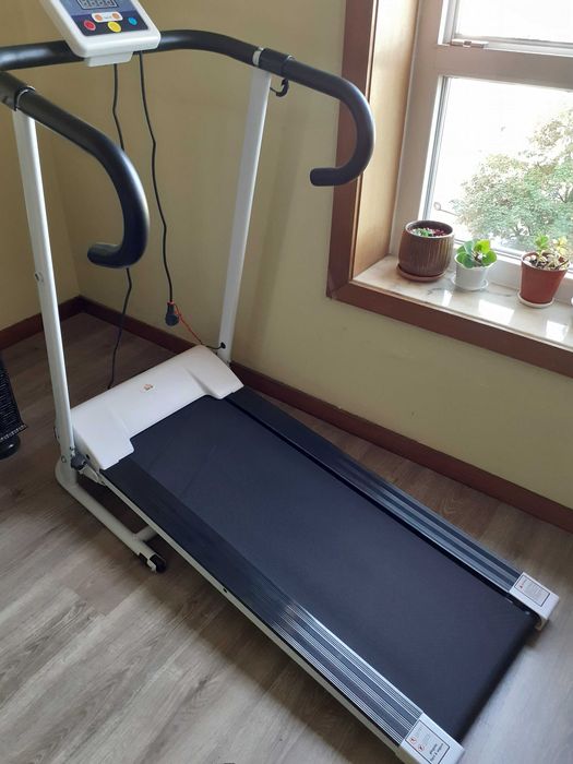 Passadeira de caminhada/ corrida Homcom nova