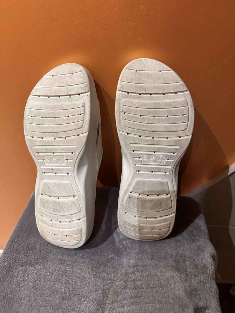 Klapki asos  Rozmiar 38