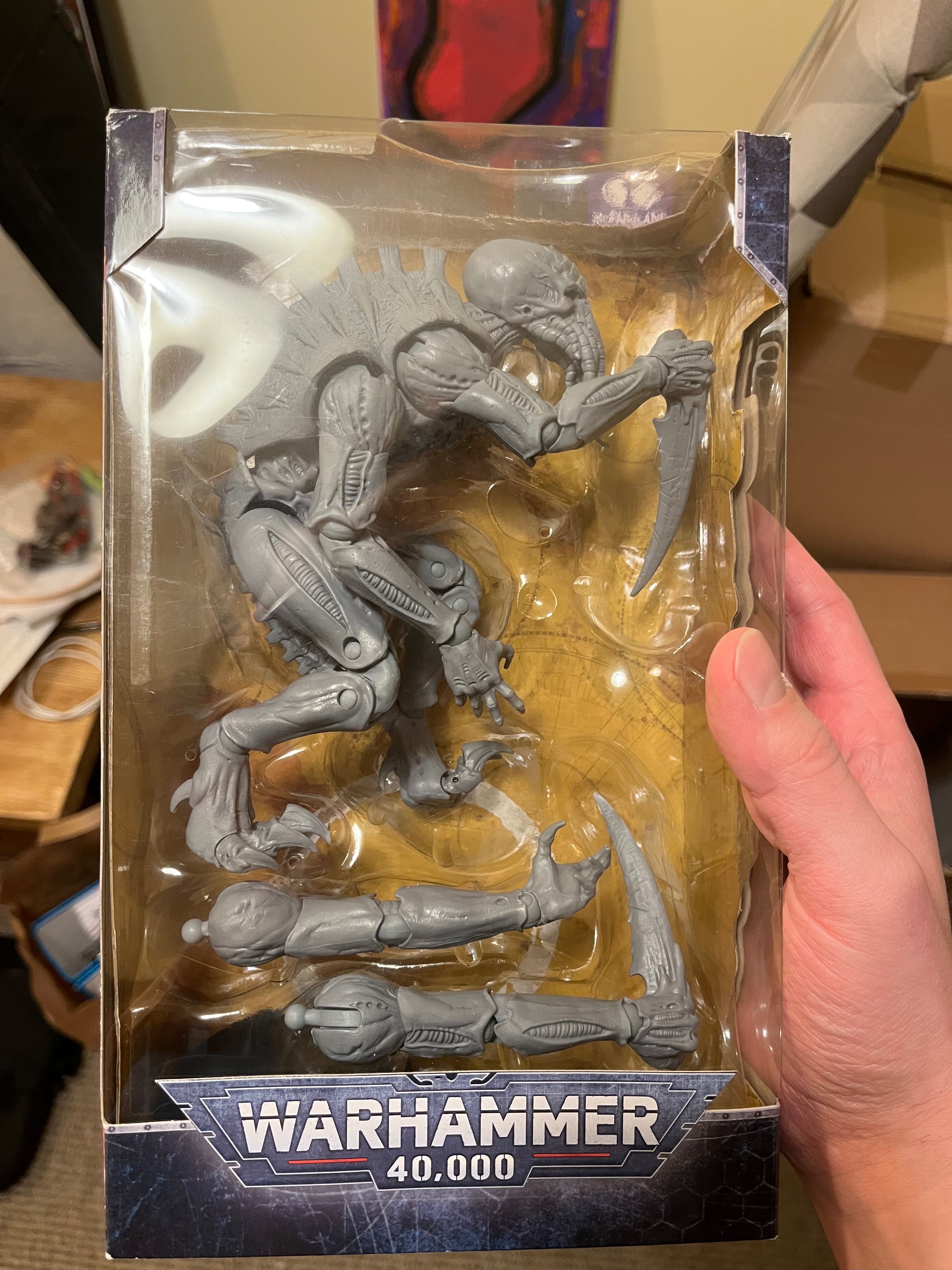 McFarlane Toys: ymgarl genestealer z warhammer 40k