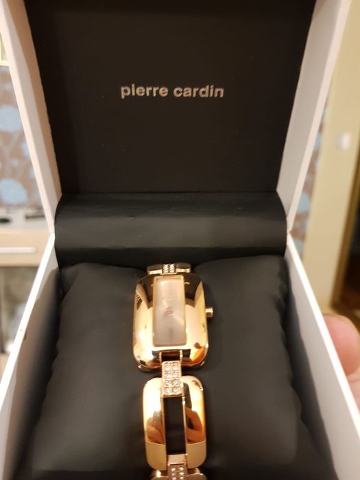 Zegarek damski Pierre Cardin.