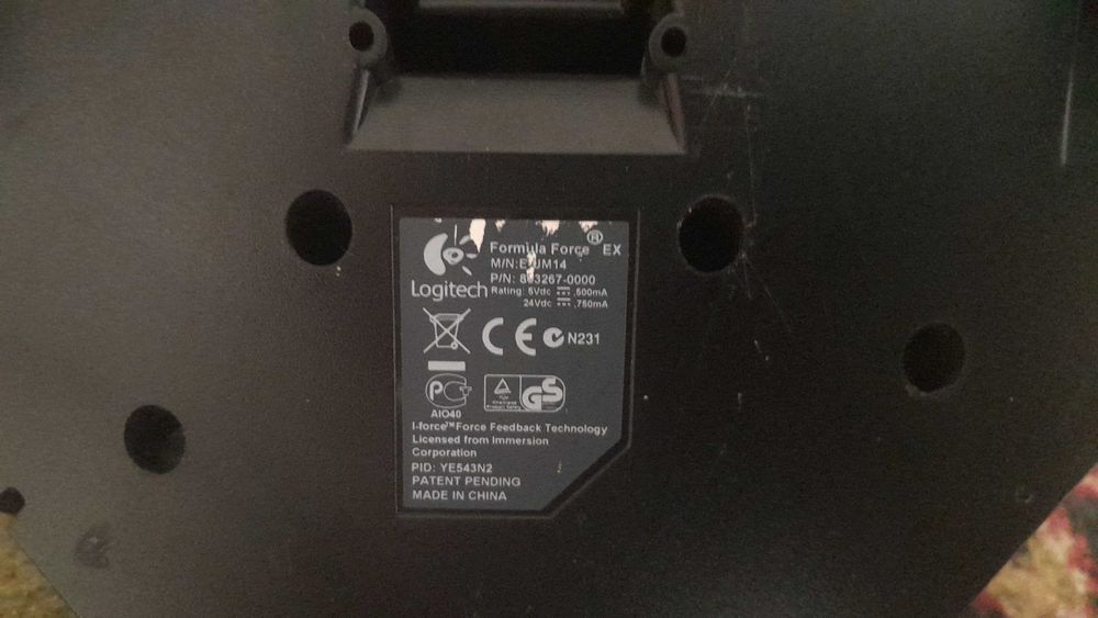 Игровий руль Logitech