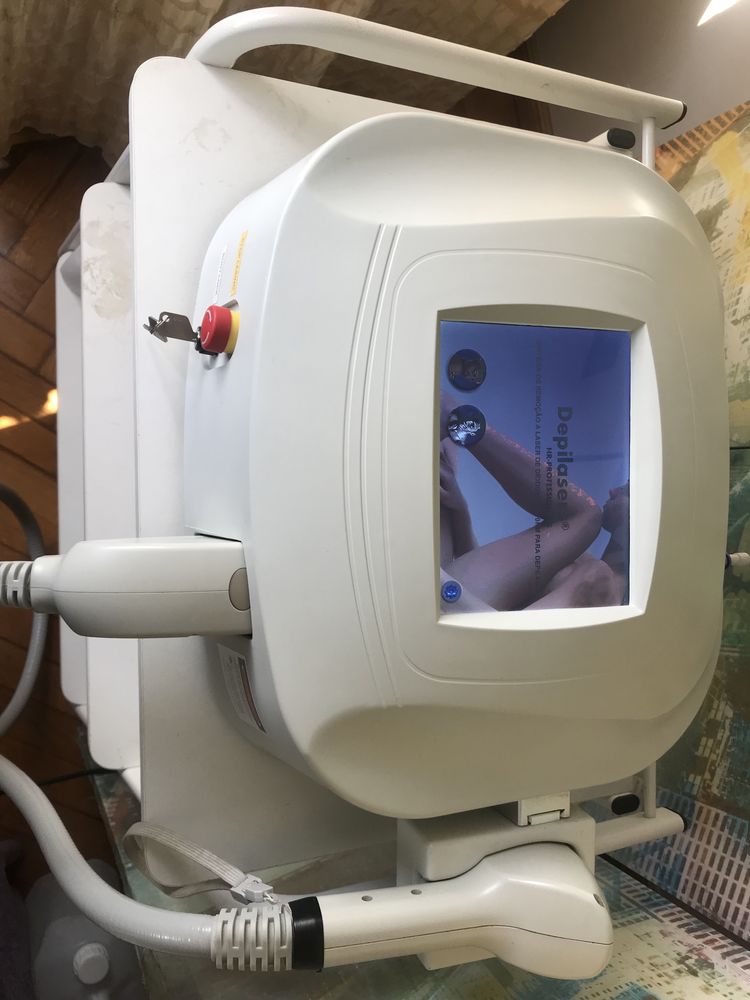 Máquina profissional de depilação a laser da marca Depilasers®