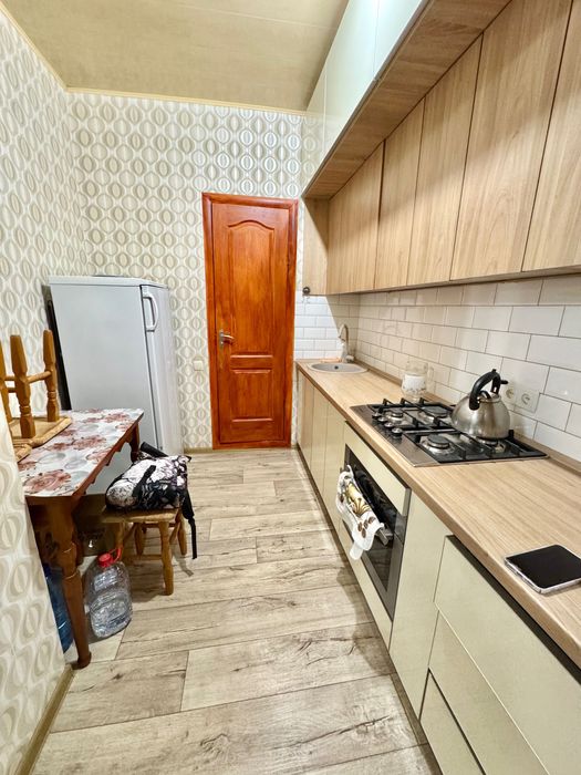 D1L Продам квартиру 73 м2, вул. Дмитрівська, 15.