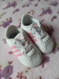 Buciki Adidas 18