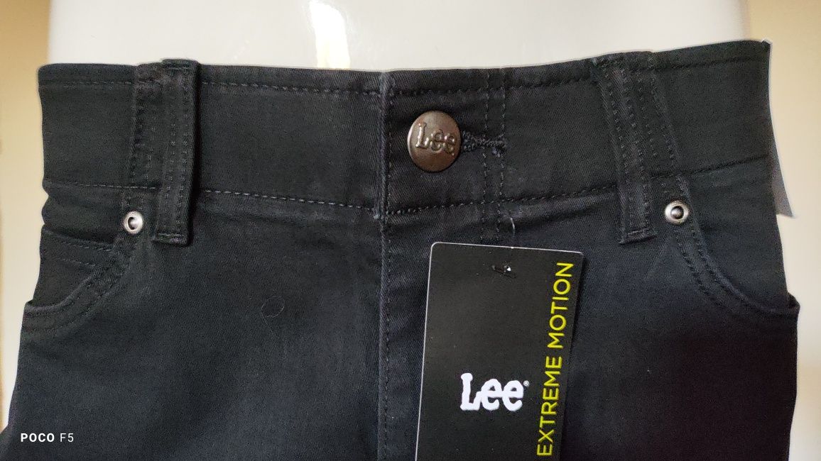 Lee Slim Fit czarne męskie spodnie rozm 36/32