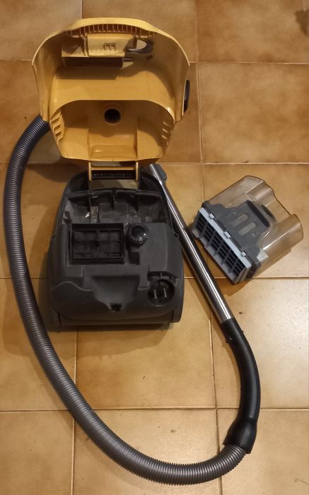 Aspirador Bosch 2100 Watts - não necessita saco