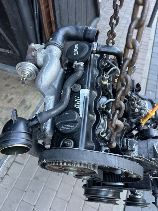 Двигун 1.9 тді Гольф3 Шаран Гелексі Транспортер Т-4 Ауді -80 Пассат Б4