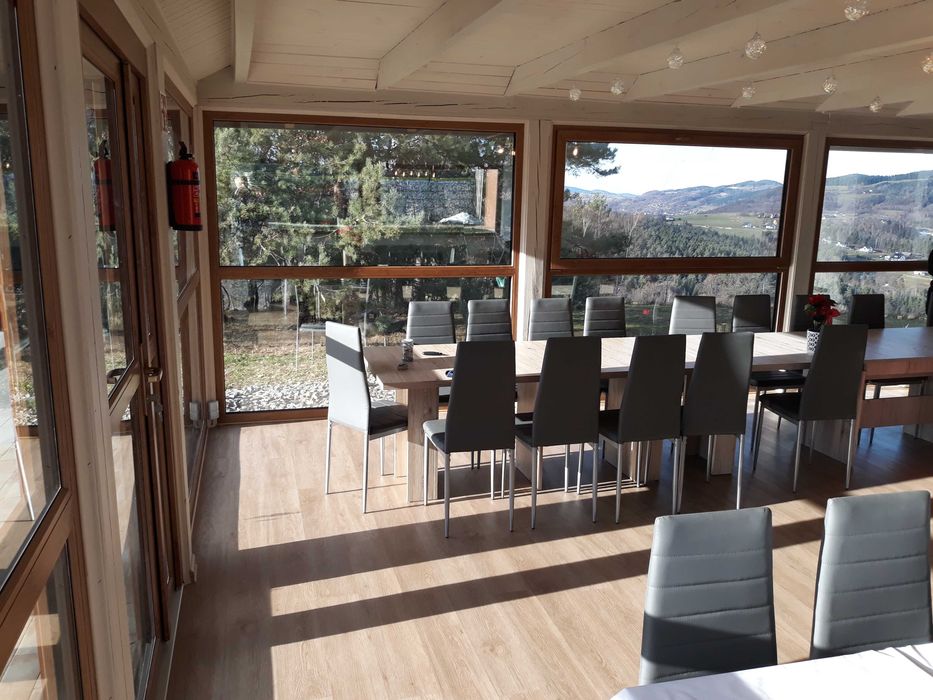 LIPOVE SPA całoroczne domki na wynajem, sauna, jacuzzi, basen, grill.