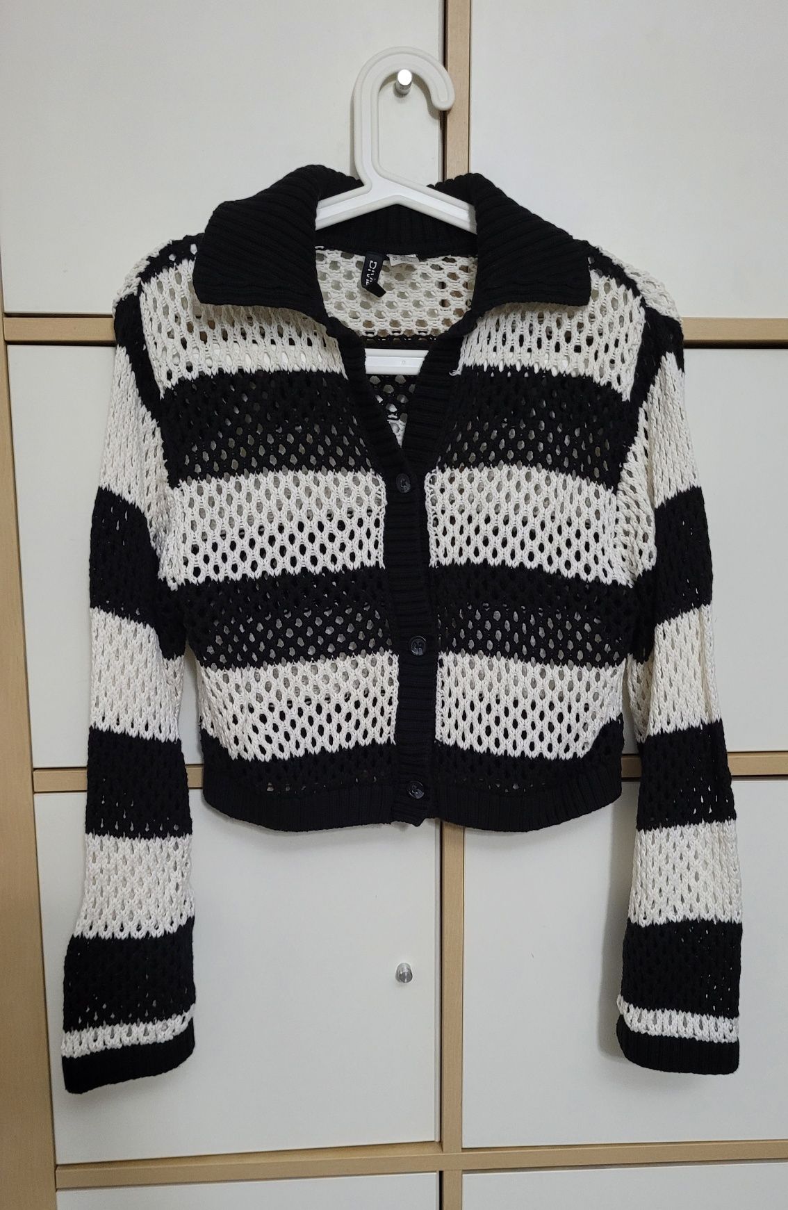 Sweter ażurowy w paski oversize