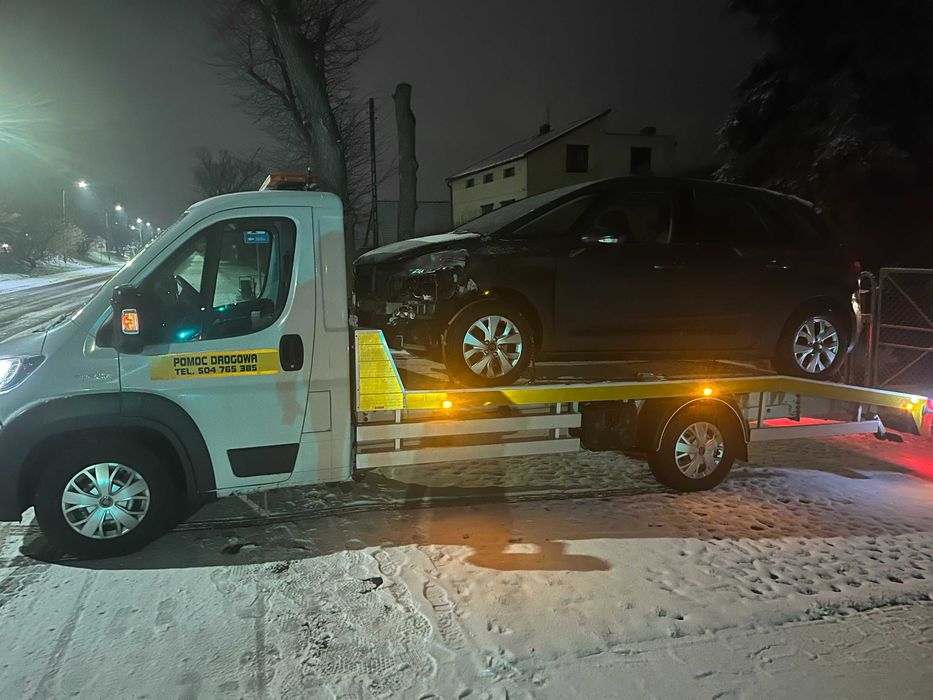 Pomoc Drogowa, Holowanie, Autolaweta 24H. OCP, Faktura VAT.
