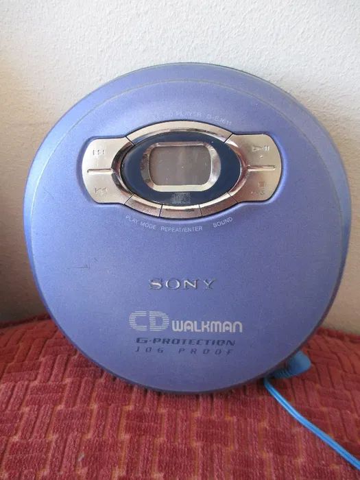 Vintage Sony Cd Walkman D-EJ611 Portátil; roxo