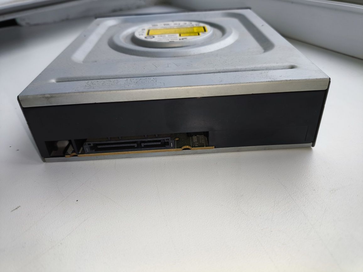multi DVD GH24NS95 привід читання/запис