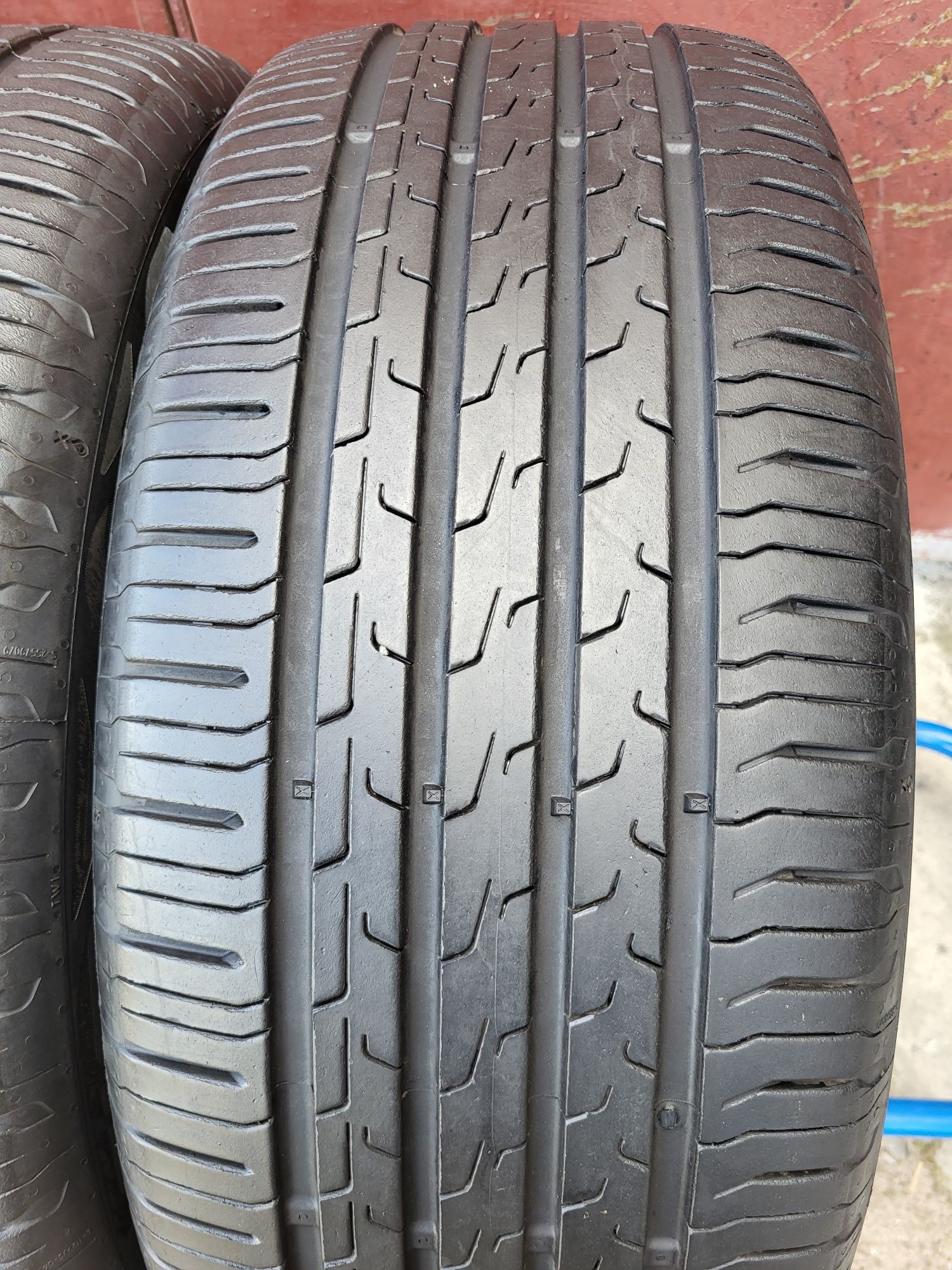 225/55/17 R17 Continental EcoContact 6 4шт ціна за 1шт шини